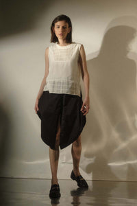 SHORTS / FALDA OVALO NEGRO