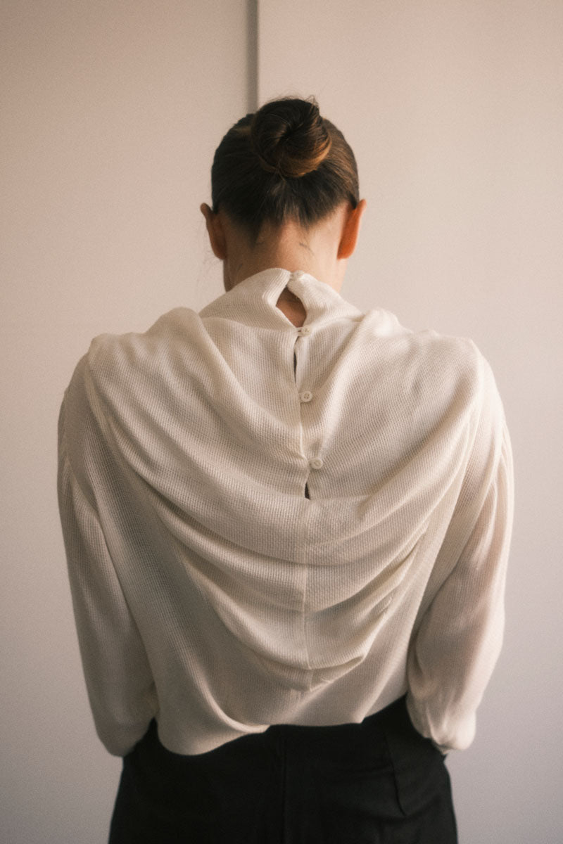 BLUSA MOVIMIENTO