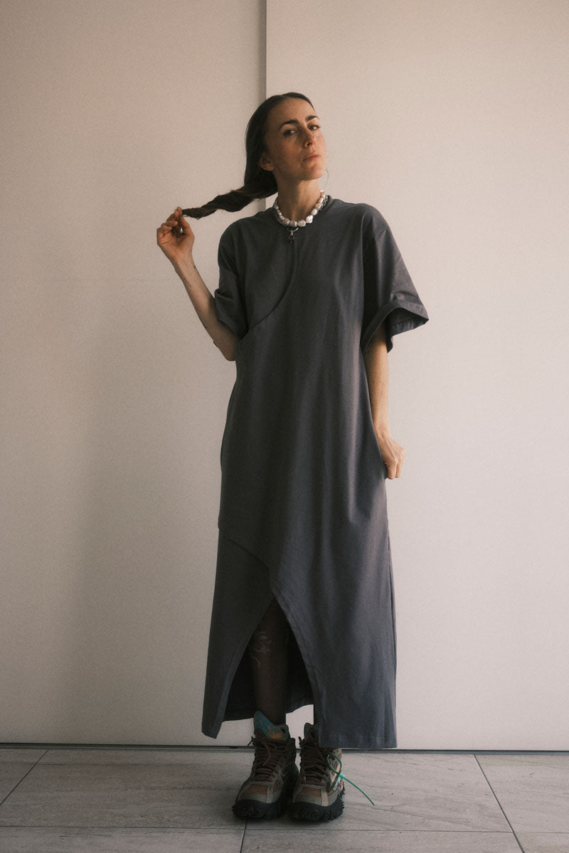 TEE DRESS CRUZADO GRIS