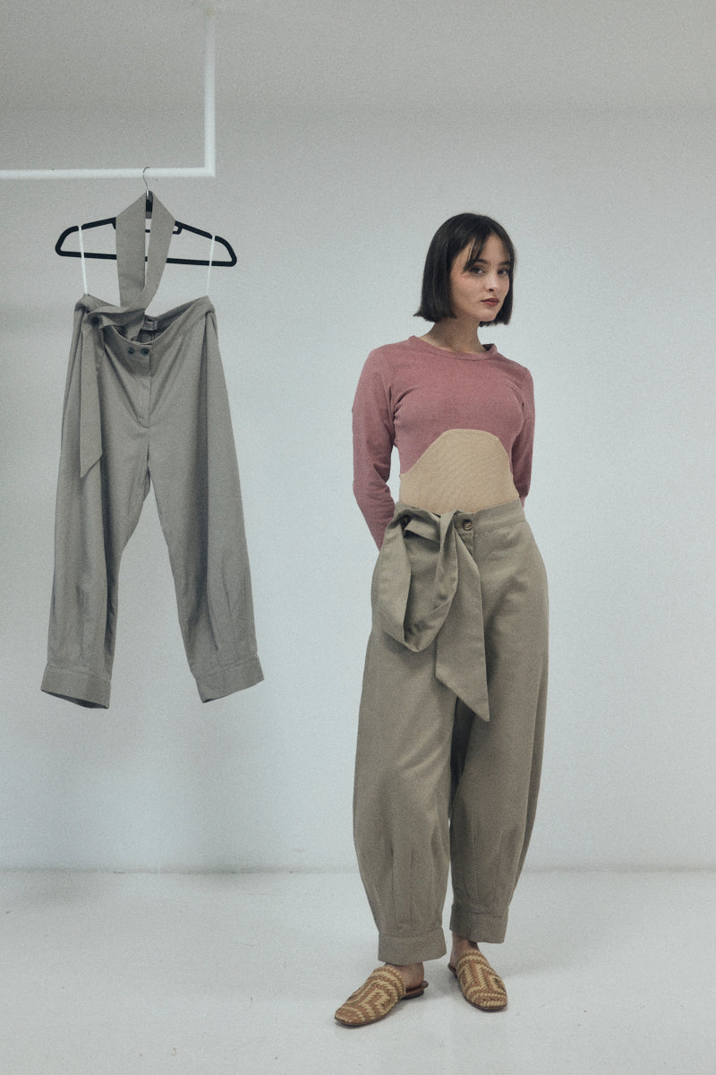 PANTALÓN  CINTURON ARENA