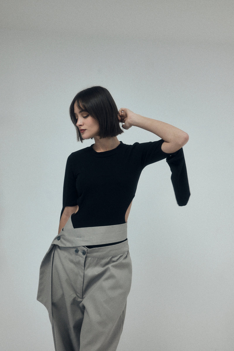 PANTALÓN  CINTURON GRIS PERLA