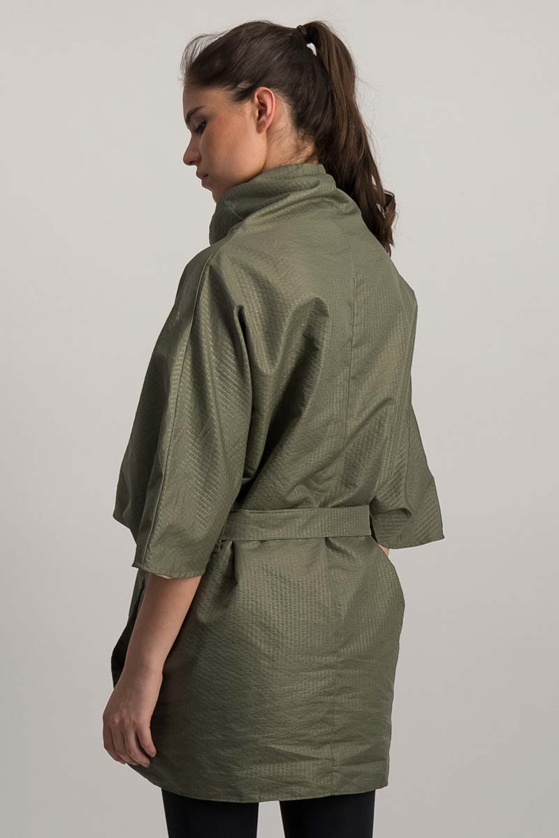 Poncho asimétrico verde
