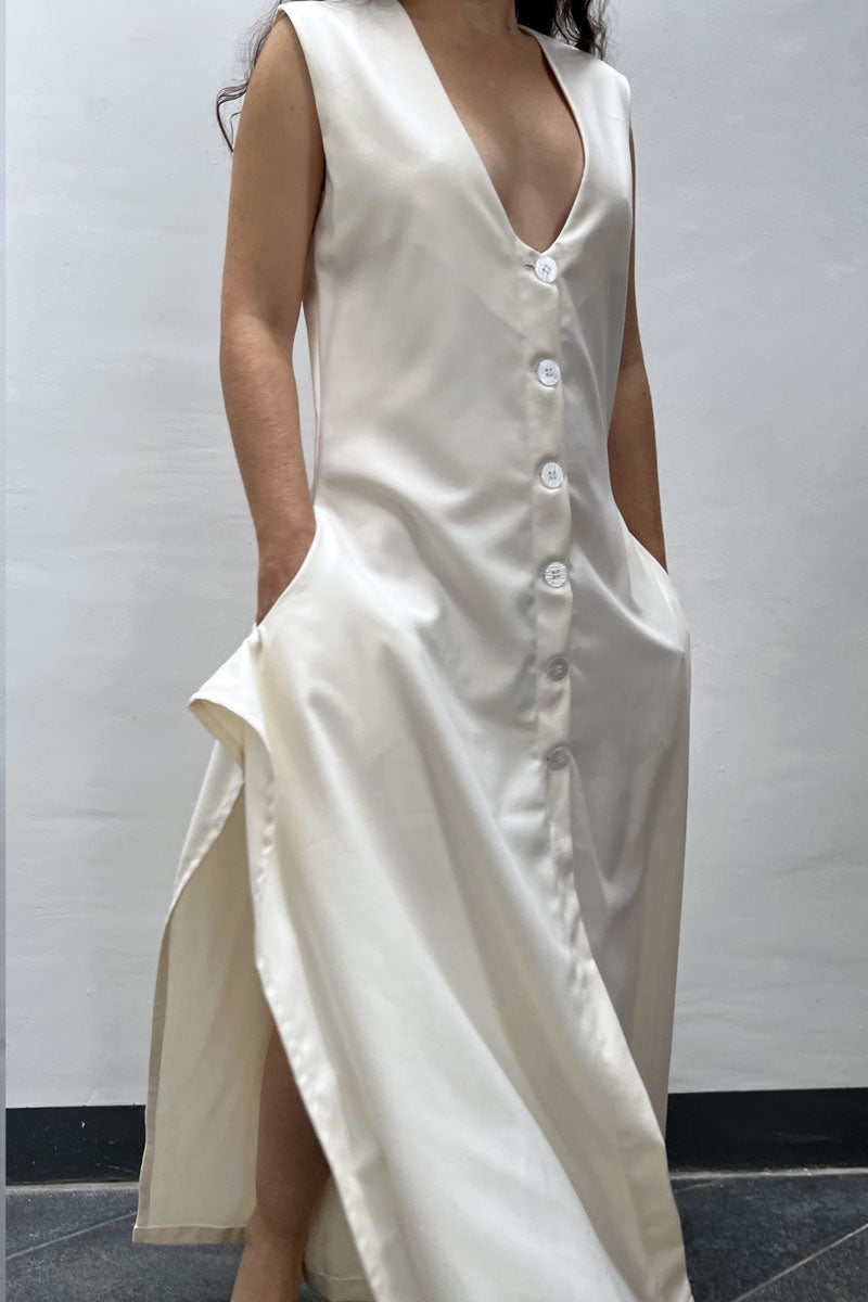 VESTIDO ESCUADRA HUESO